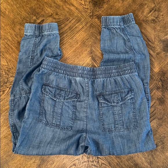 SOLD GAP | seamed light indigo jogger - Picture 8 of 8